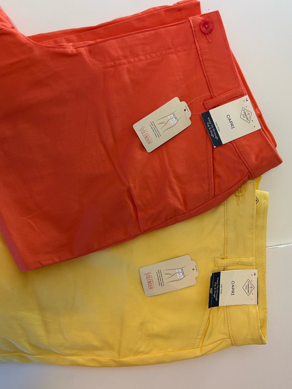 St. John's Bay Yellow & Coral Capri Pants - Mid Rise